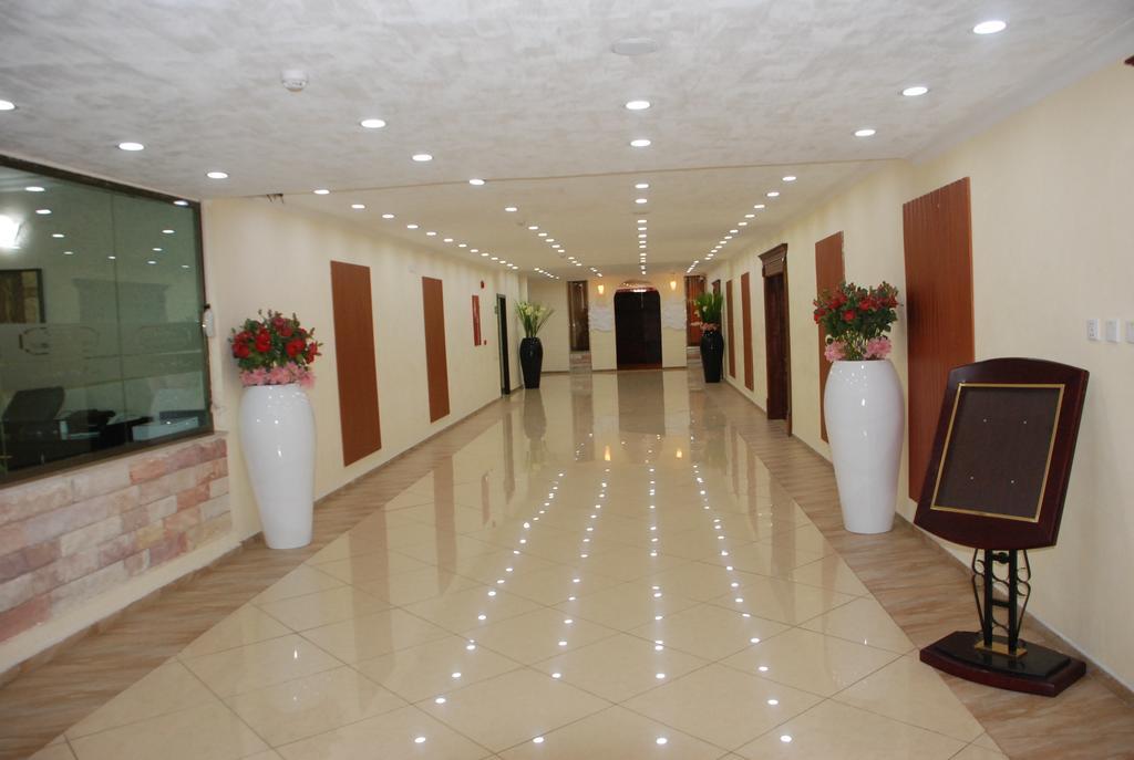 Saro Maria Hotel Addis Ababa Bagian luar foto