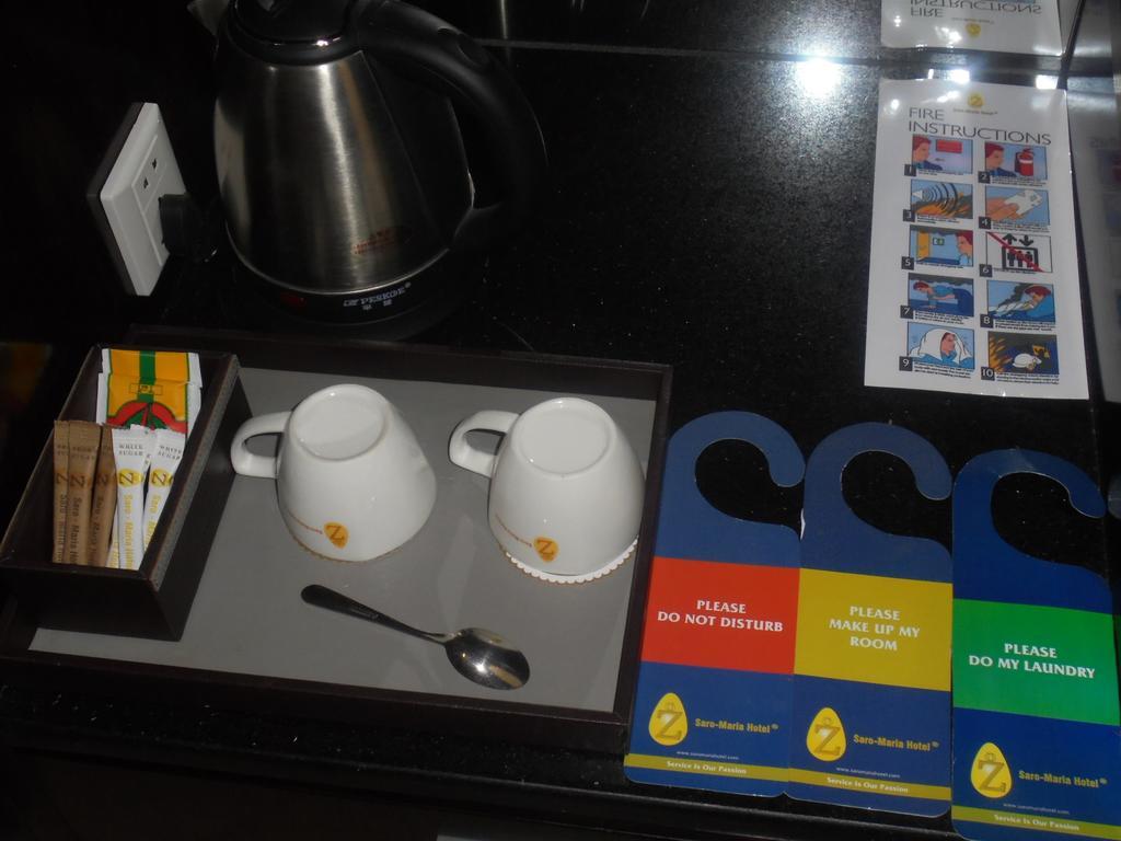 Saro Maria Hotel Addis Ababa Bagian luar foto